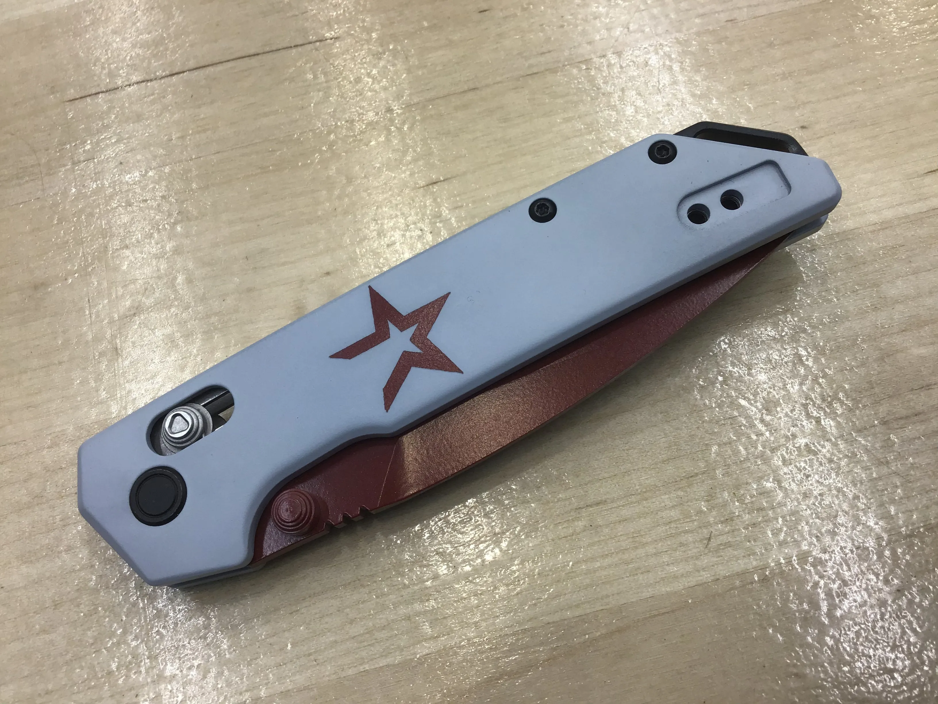 Custom Kershaw Iridium Astros 2000’s Theme D2 Blade Burgundy Cerakote Grey Cerakoted Aluminum