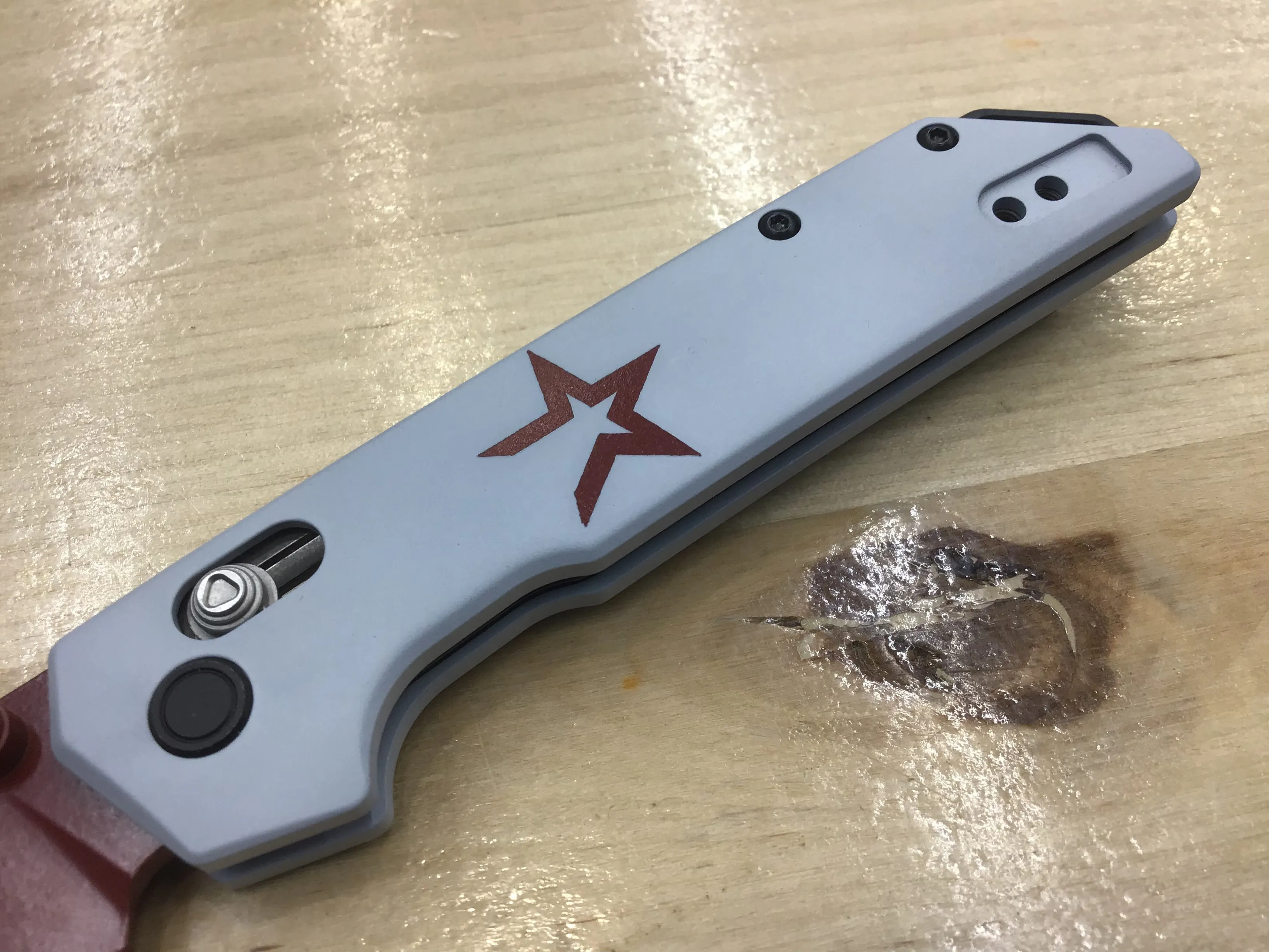 Custom Kershaw Iridium Astros 2000’s Theme D2 Blade Burgundy Cerakote Grey Cerakoted Aluminum