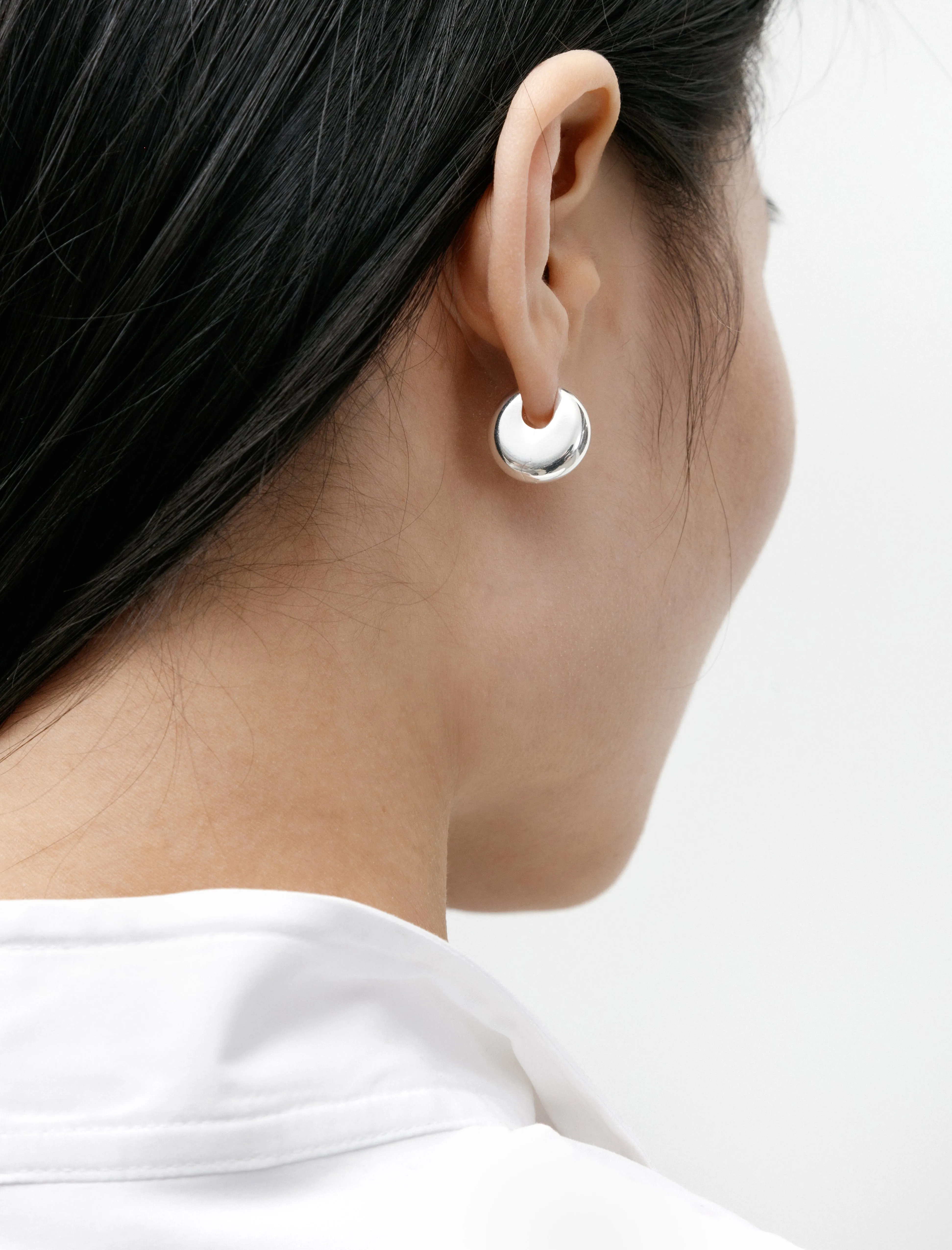 Disc Earrings Polished Silver