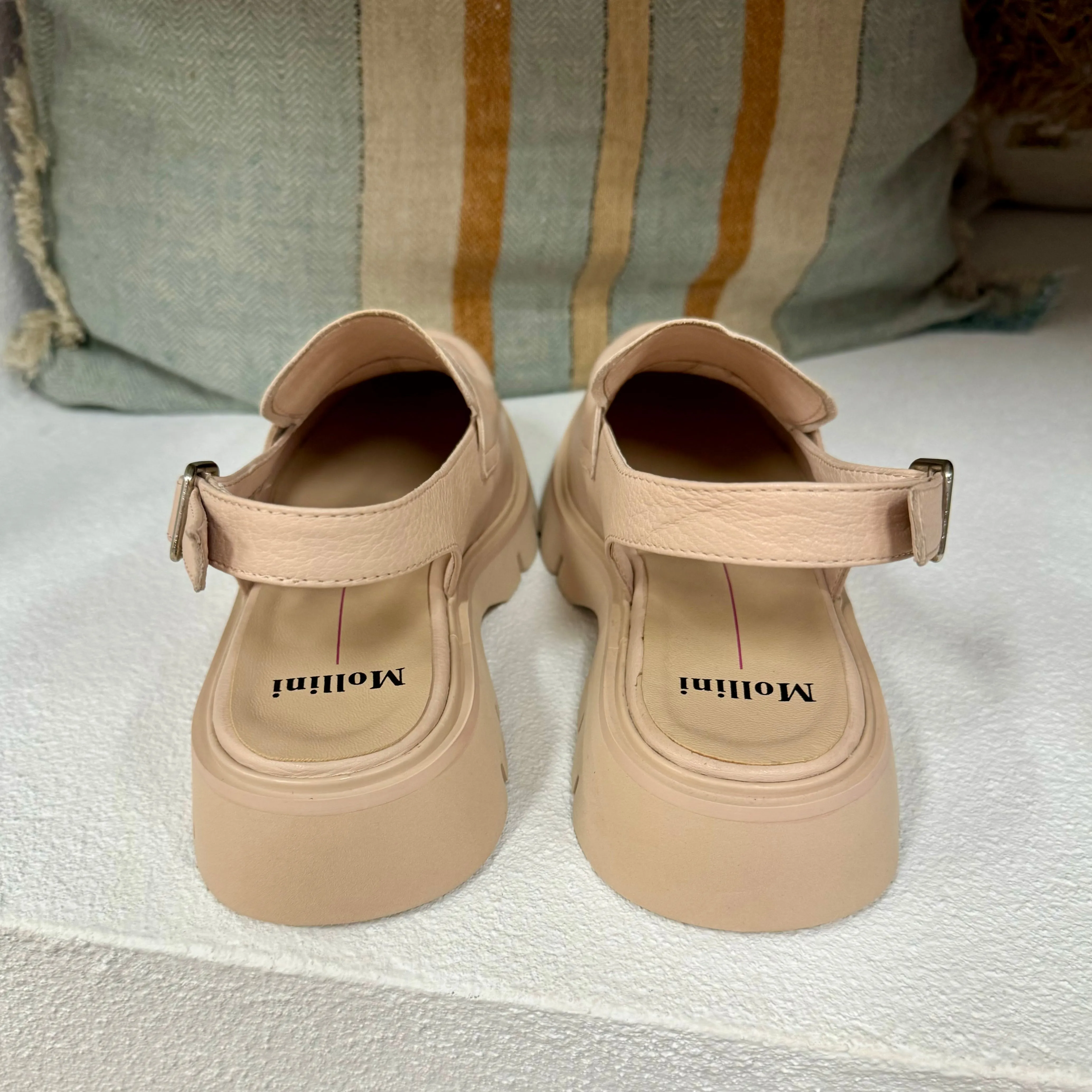 Kapple Leather Loafers - Nude