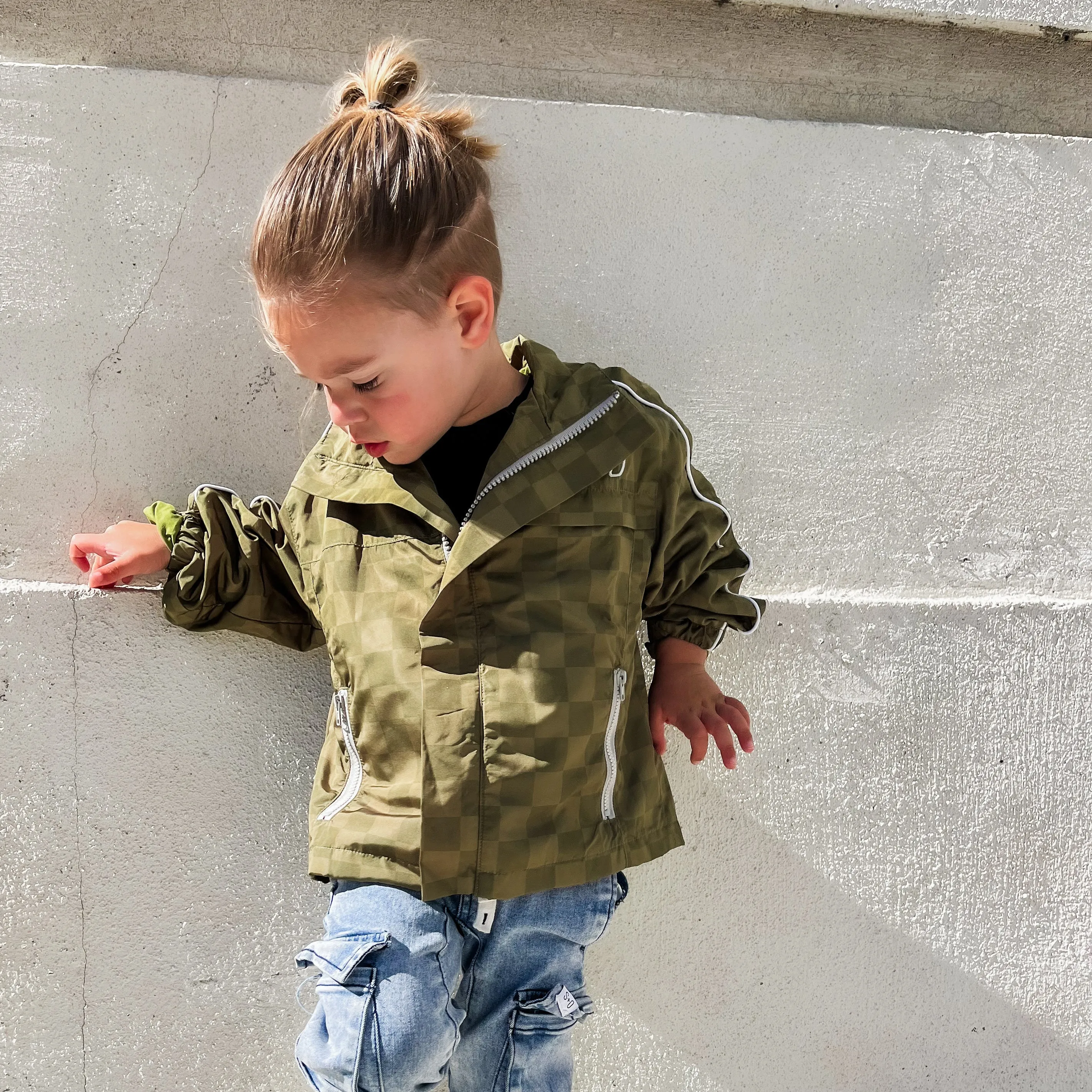 [PREORDER] THE STORM RIDER WATERPROOF JACKET - ARMY GREEN