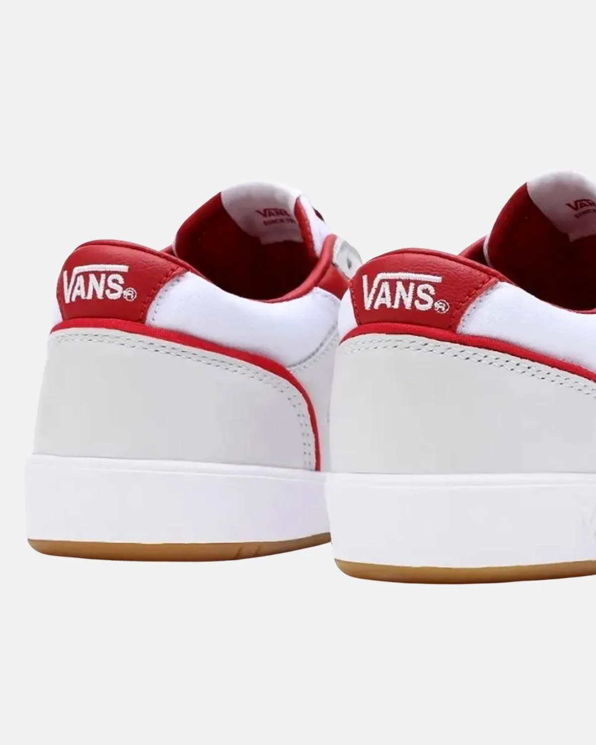 VANS LOWLAND COMFYCUSH JUMP TRAINERS WHITE RED