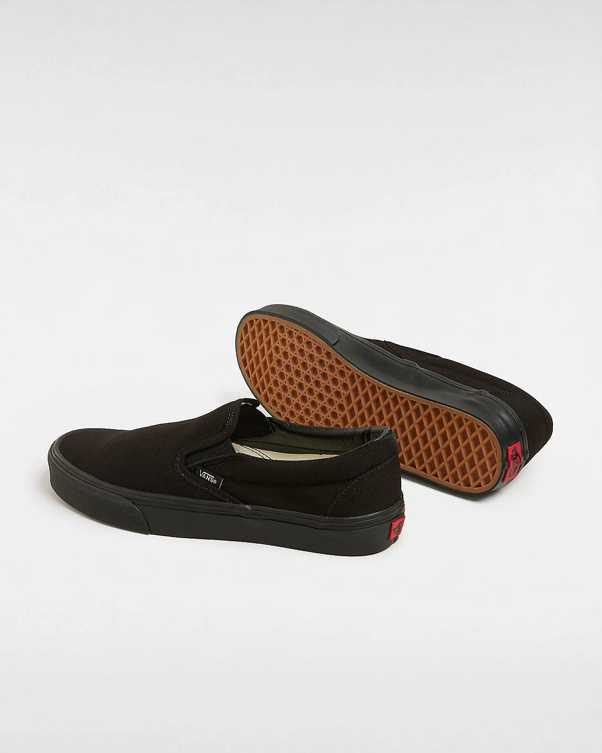 VANS Unisex Classic Slip-On Trainers - Black / Black